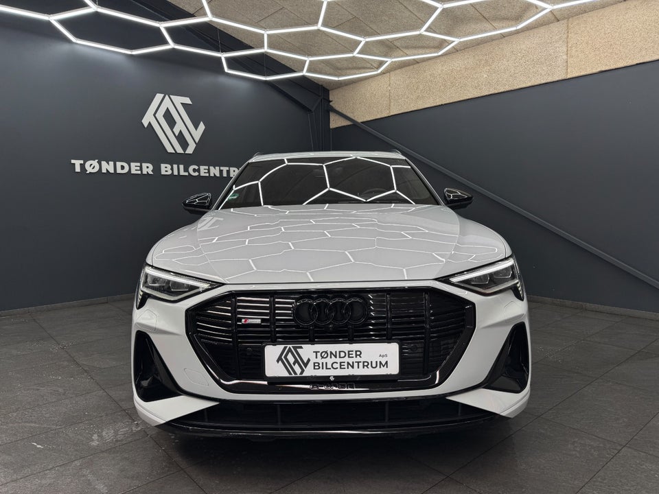 Audi e-tron 55 Black Edition S-line Sportback quattro 5d