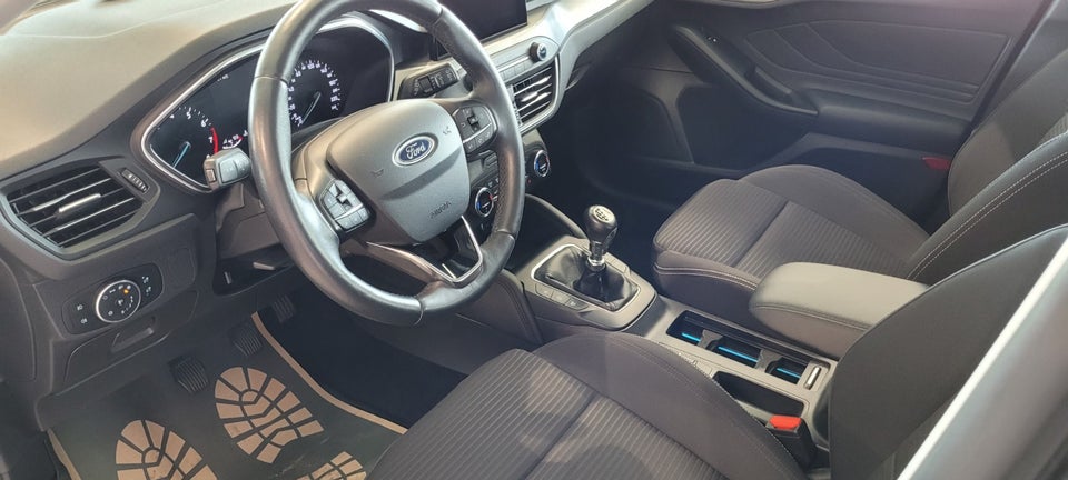 Ford Focus 1,0 EcoBoost Titanium Business stc. 5d