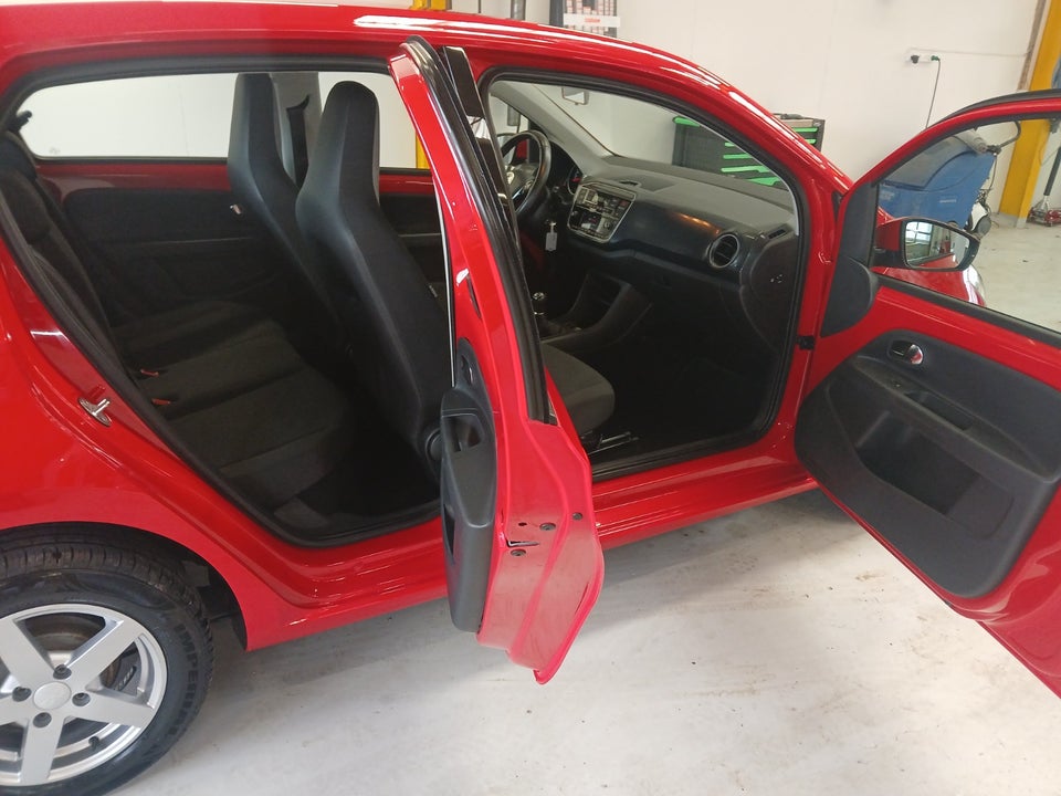 VW Up! 1,0 MPi 60 Move BMT 5d