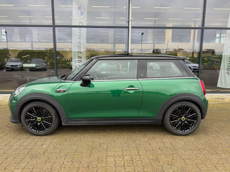 MINI Cooper SE Younique Trim 3d