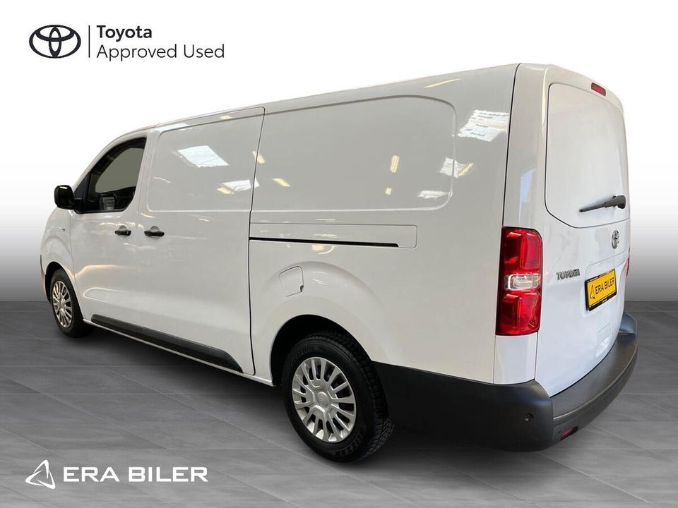 Toyota ProAce 2,0 D 144 Long Comfort Master aut. 4d