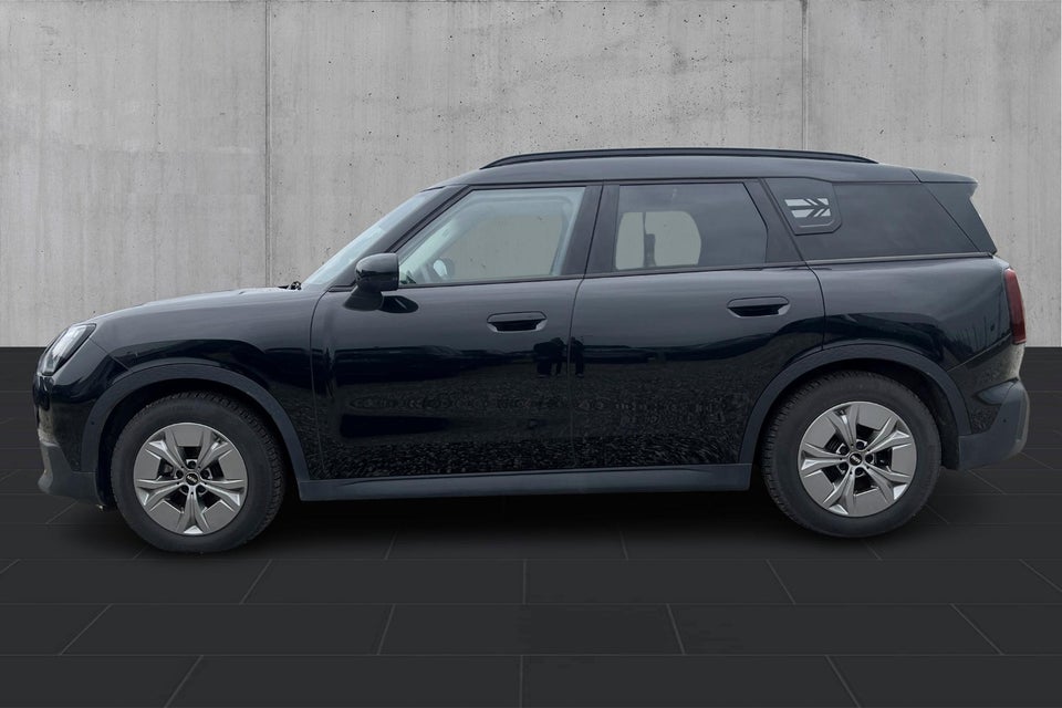 MINI Countryman E Classic Trim M+ 5d
