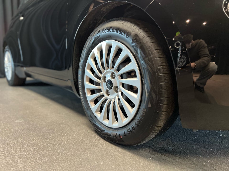 Fiat 500e 42 Icon 3d