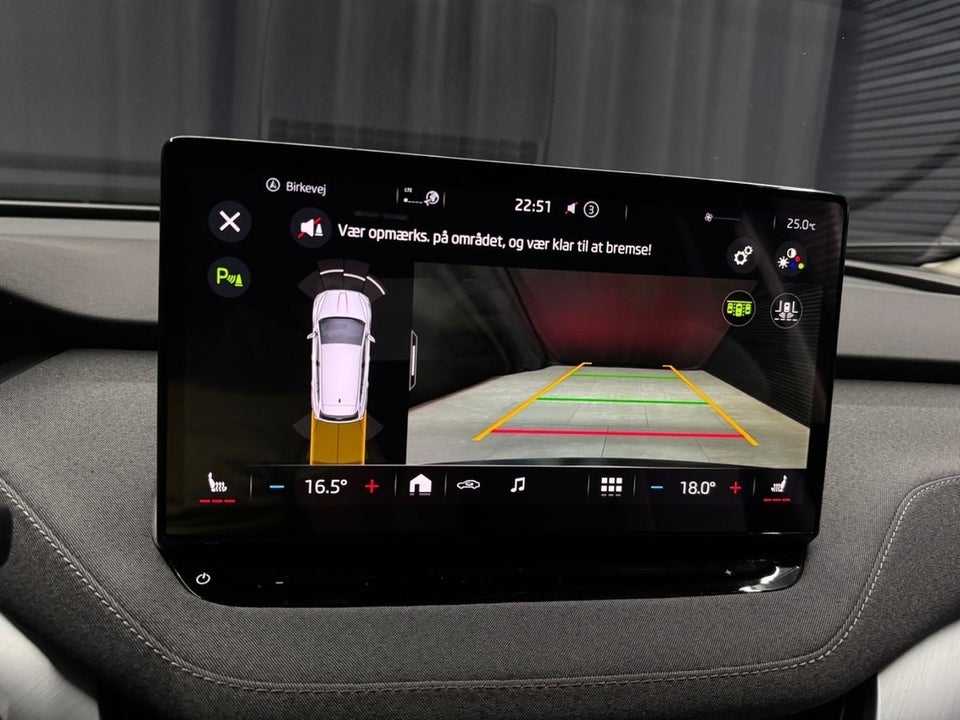 Skoda Enyaq 80 iV Loft 5d