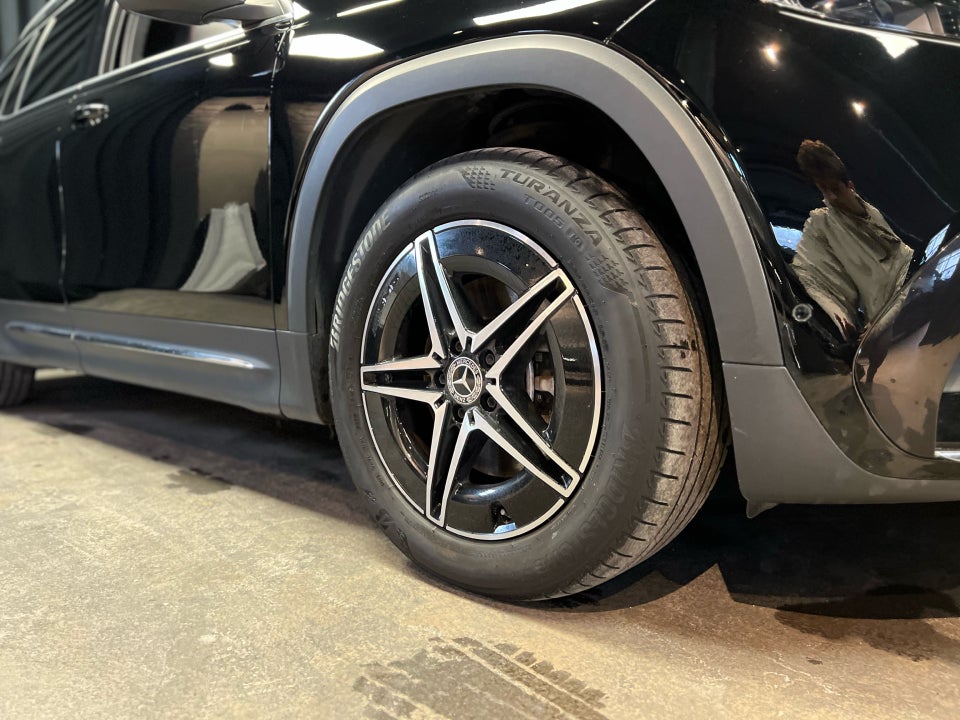 Mercedes EQB250+ AMG Line 5d
