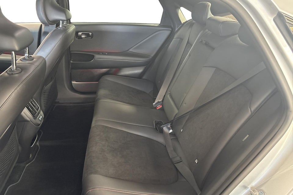 Hyundai Ioniq 6 84 N Line+ 4d