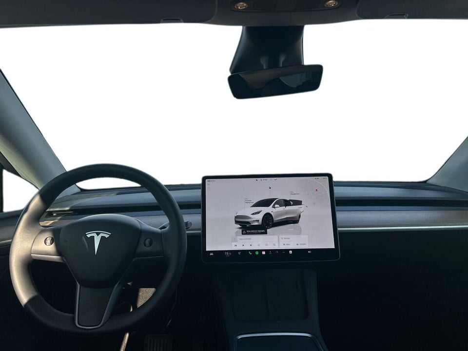 Tesla Model Y Long Range AWD 5d