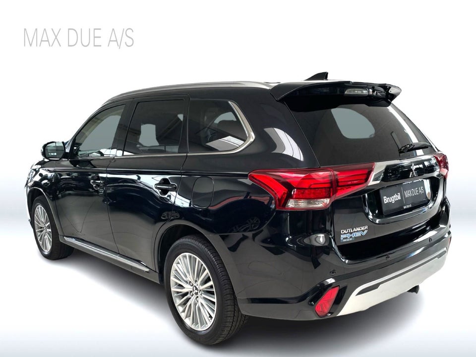 Mitsubishi Outlander 2,4 PHEV Intense CVT 4WD 5d