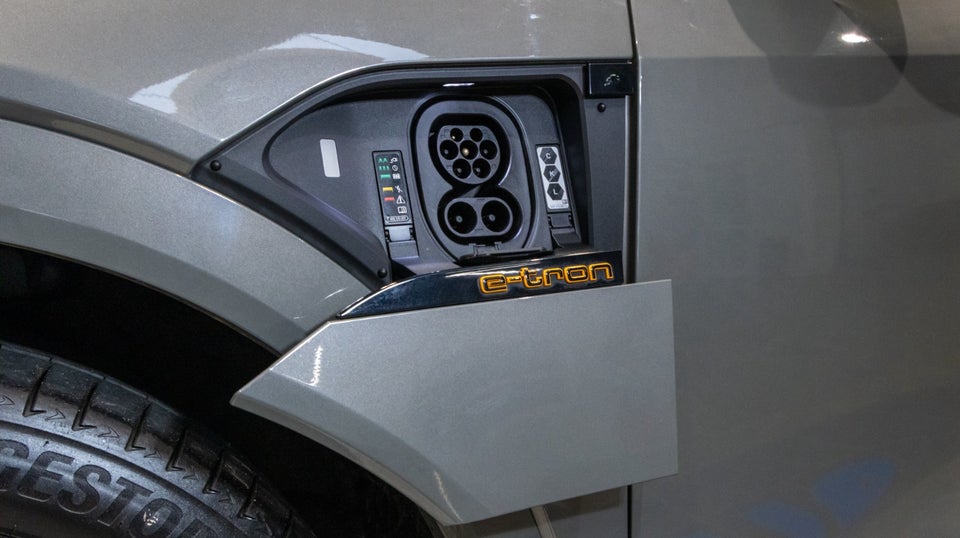 Audi e-tron 55 Black Edition S-line quattro 5d