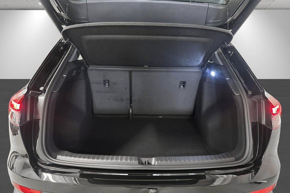 Audi Q4 e-tron 45 Progress 5d