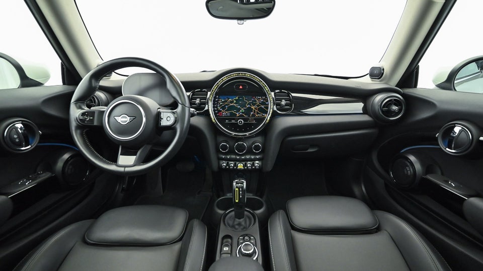 MINI Cooper SE Maximise 3d
