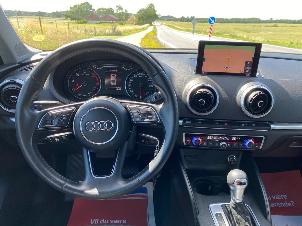 Audi A3 35 TDi S-line S-tr. 4d