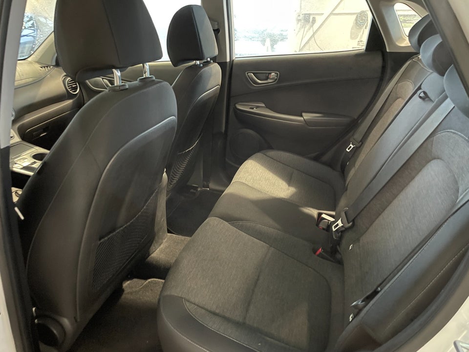 Hyundai Kona 64 EV Trend 5d