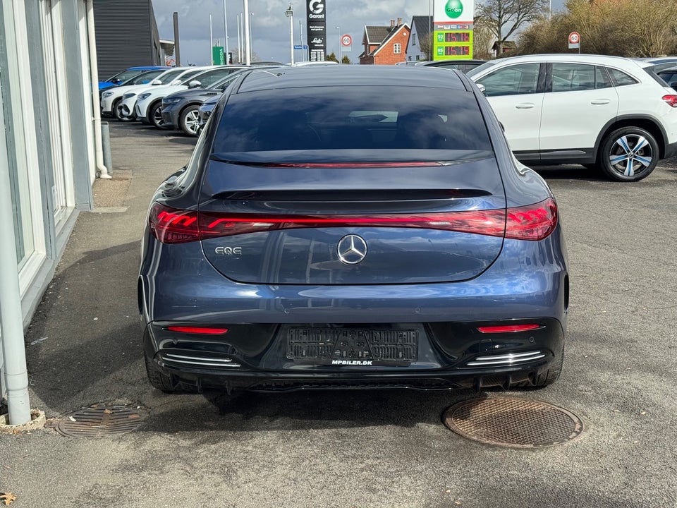 Mercedes EQE300 AMG Line 4d
