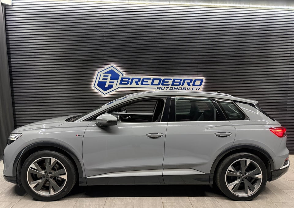 Audi Q4 e-tron 45 S-line 5d