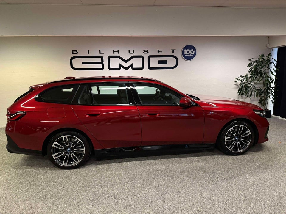 BMW i5 eDrive40 Touring M-Sport 5d