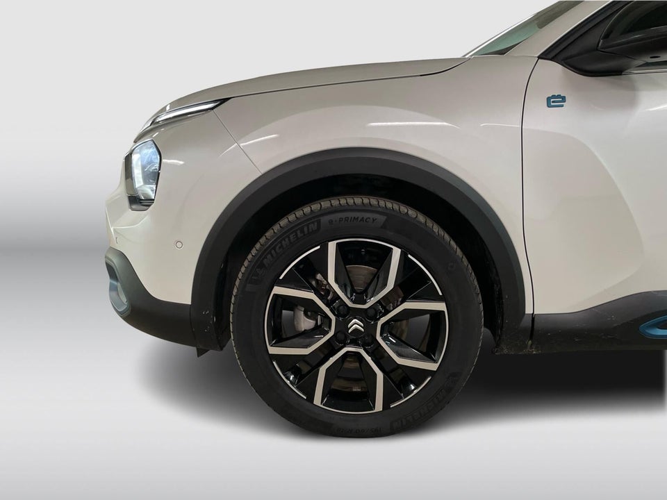 Citroën ë-C4 X 50 Shine 4d