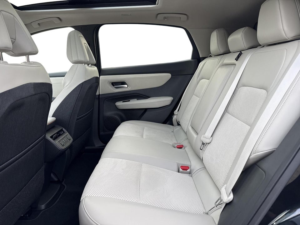 Nissan Ariya 87 Evolve 5d