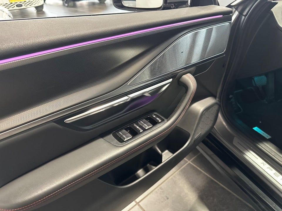 Xpeng P7 Long Range 4d