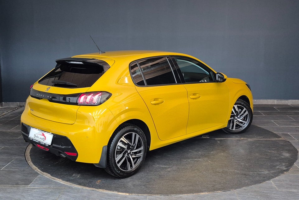Peugeot 208 1,2 PureTech 100 Evolution 5d