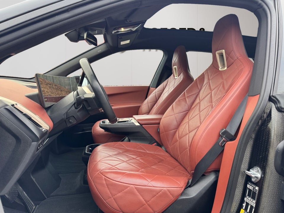 BMW iX xDrive40 5d