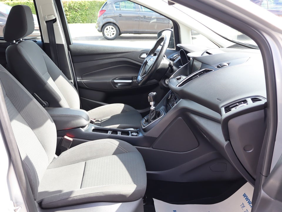 Ford C-MAX 1,5 TDCi 120 Titanium 5d