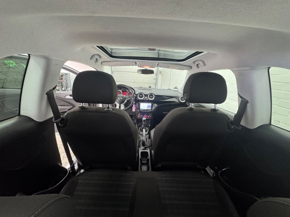 Opel Adam 1,4 87 Glam 3d