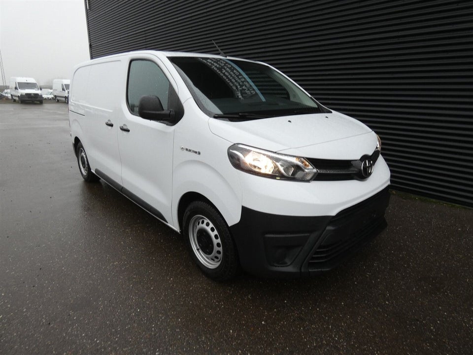 Toyota ProAce 75 Medium Comfort