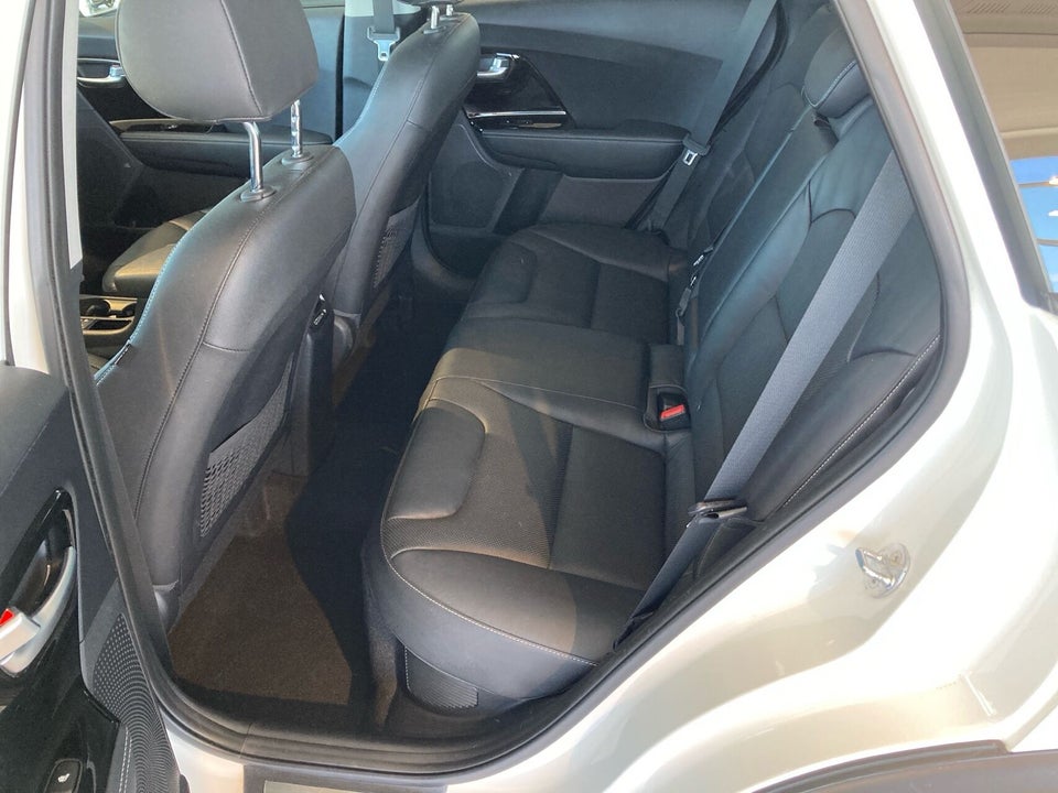 Kia Niro 1,6 PHEV Advance DCT 5d