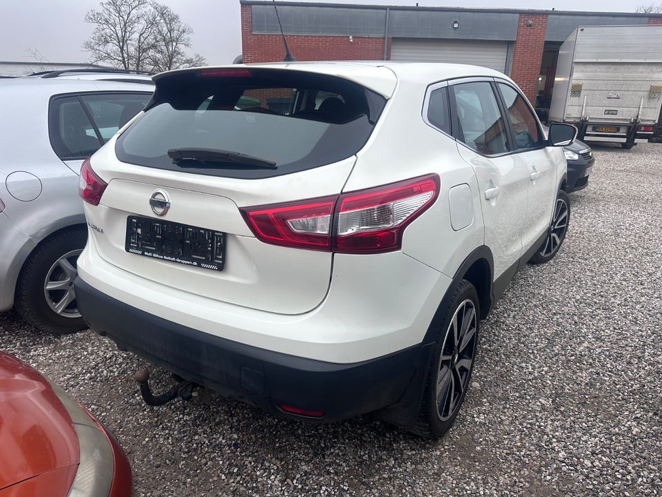 Nissan Qashqai 1,2 Dig-T 115 Acenta 5d