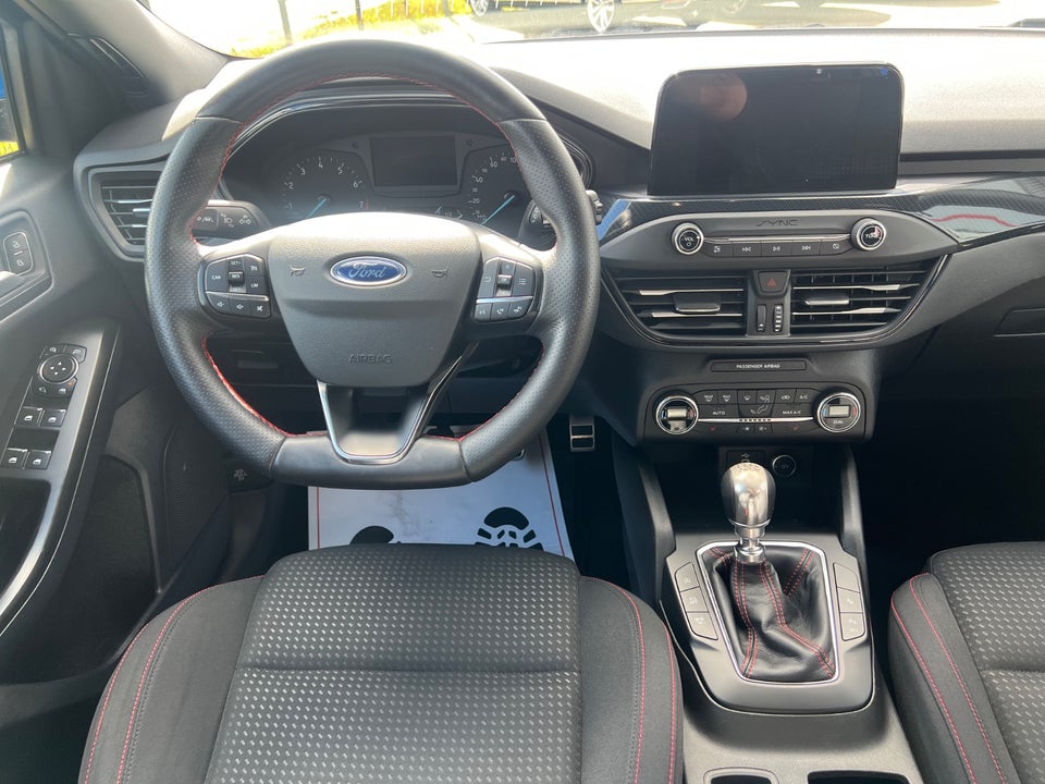 Ford Focus 1,0 SCTi 125 ST-Line 5d