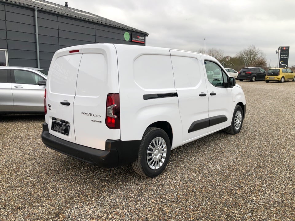 Toyota ProAce City 50 Long Comfort Master