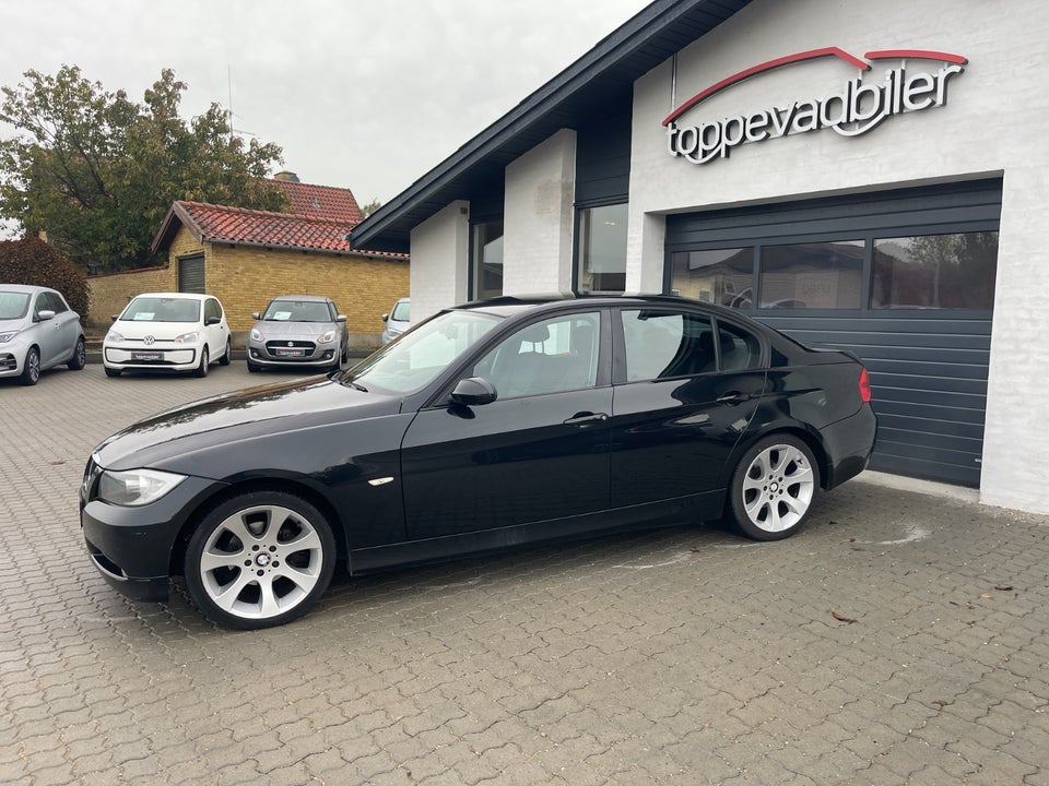 BMW 318i 2,0  4d