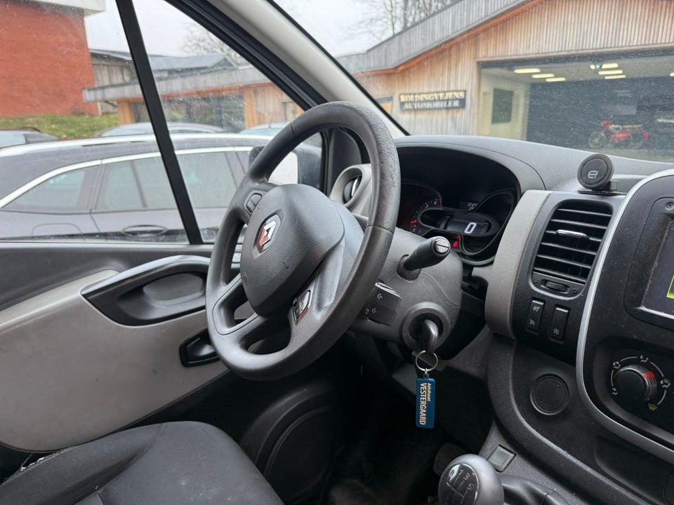 Renault Trafic T29 1,6 dCi 120 L2H1
