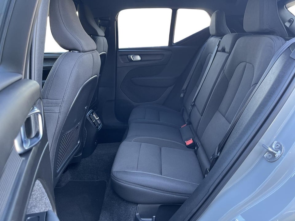 Volvo EX40 Extended Range Core 5d