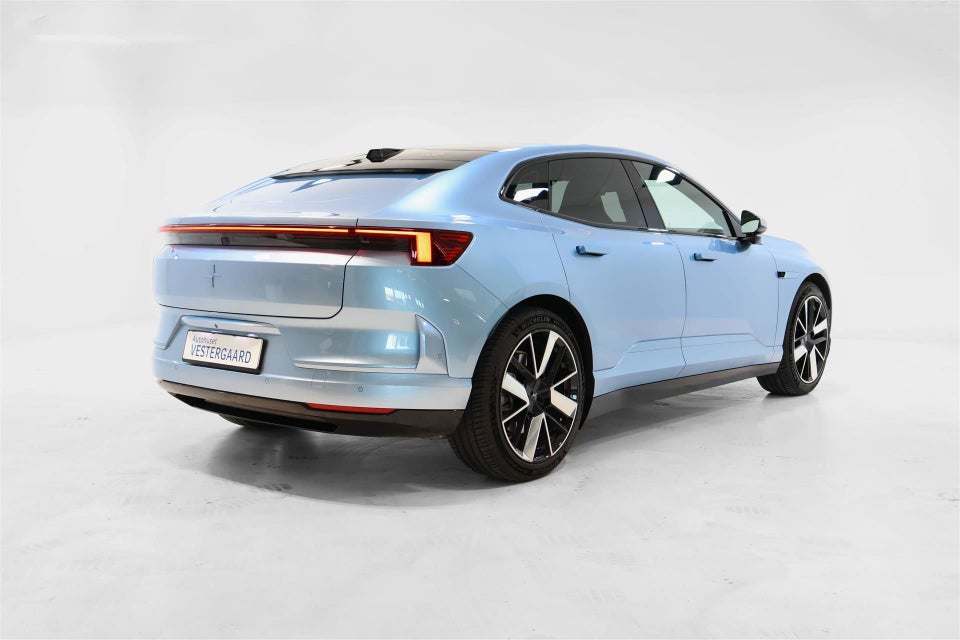 Polestar 4 Long Range AWD 5d