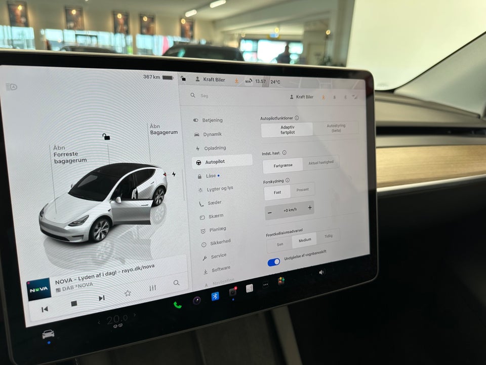 Tesla Model Y RWD 5d