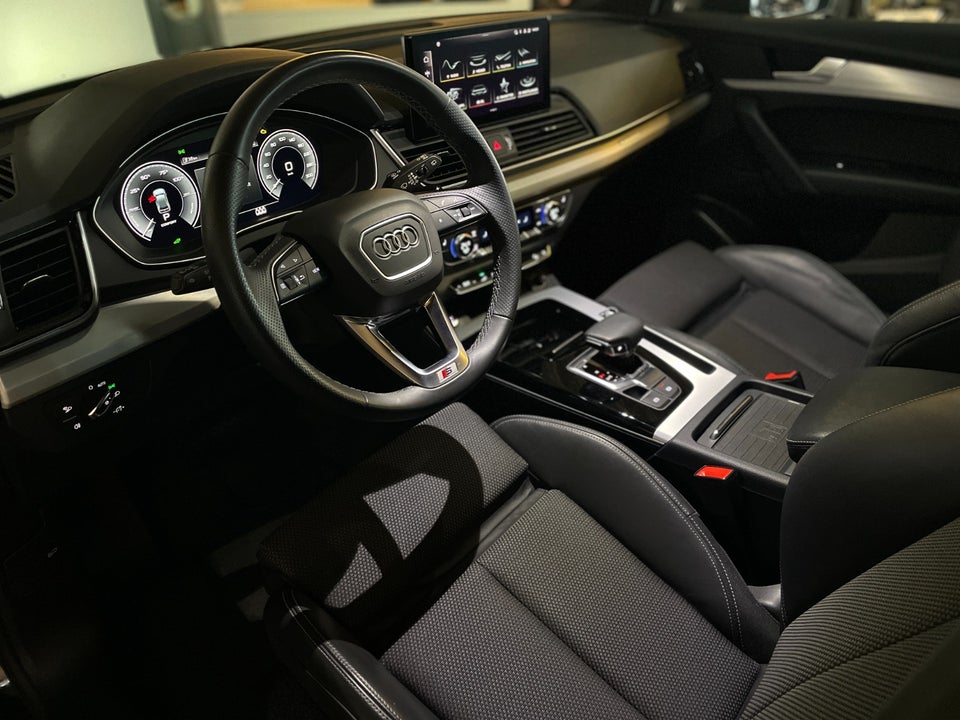 Audi Q5 50 TFSi e S-line Midnight Edition quattro S-tr. 5d