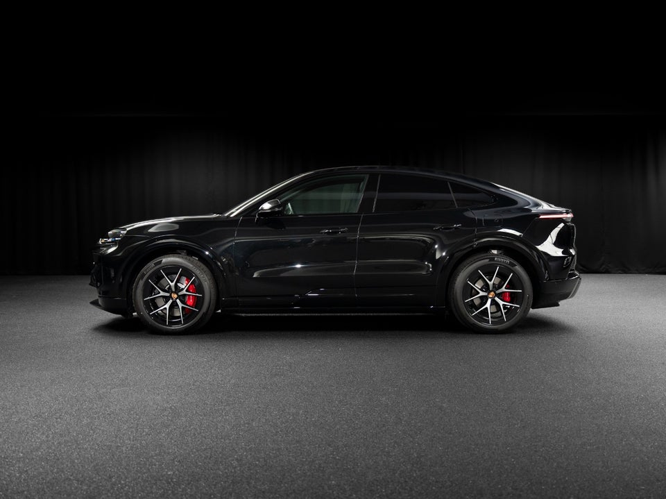 Porsche Cayenne S Electric Coupé 5d