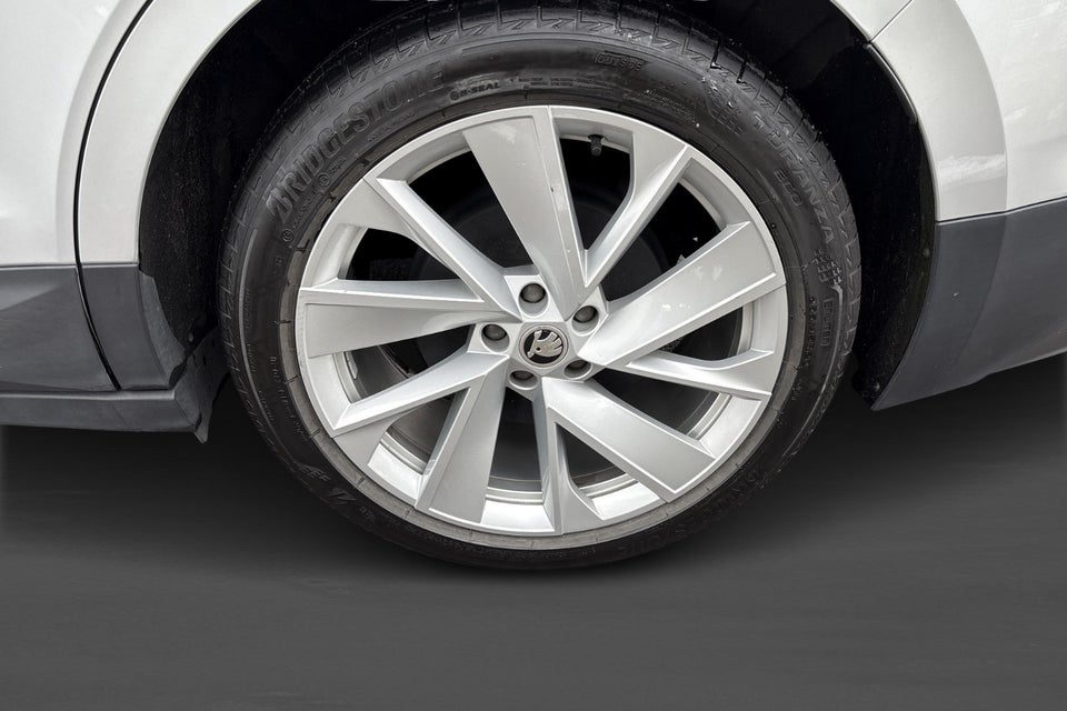 Skoda Enyaq 80 iV 5d