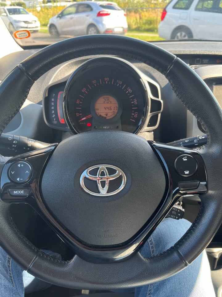 Toyota Aygo 1,0 VVT-i x-cite 5d