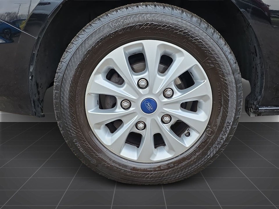 Ford Transit Custom 300L 2,0 TDCi 170 Limited aut.