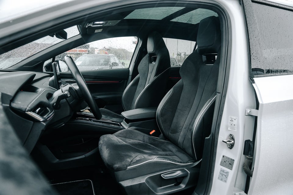 Skoda Enyaq 60 iV Sportline 5d