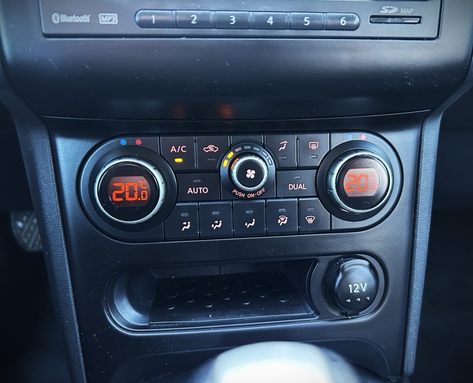 Nissan Qashqai 1,6 Visia 5d