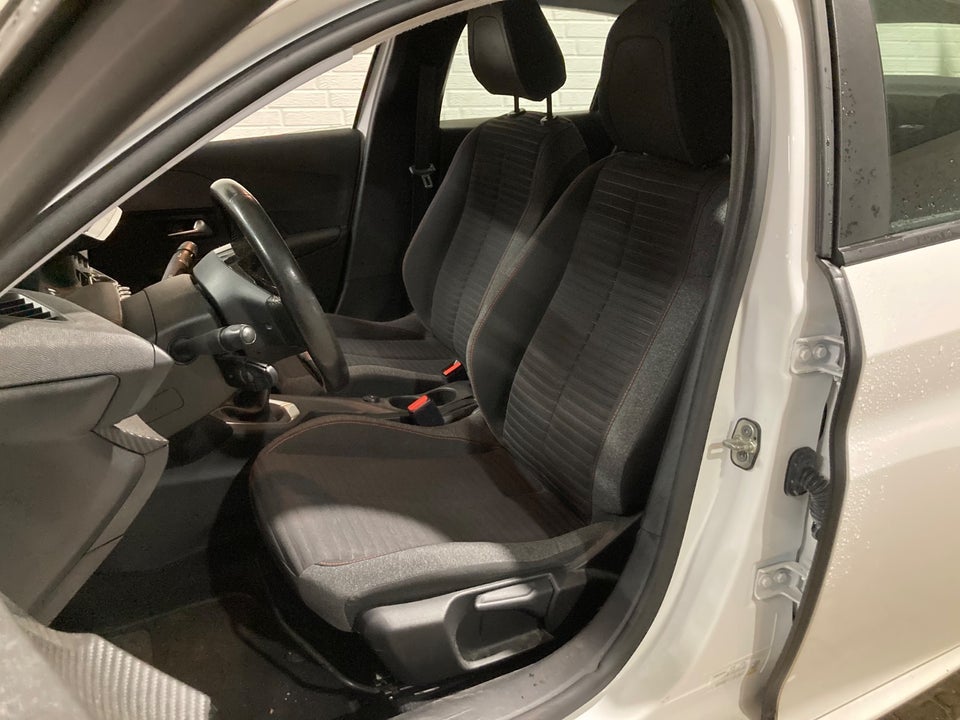 Peugeot 208 1,2 PureTech 75 Active+ 5d