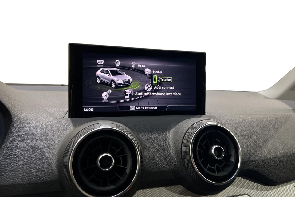 Audi Q2 35 TFSi Prestige S-tr. 5d