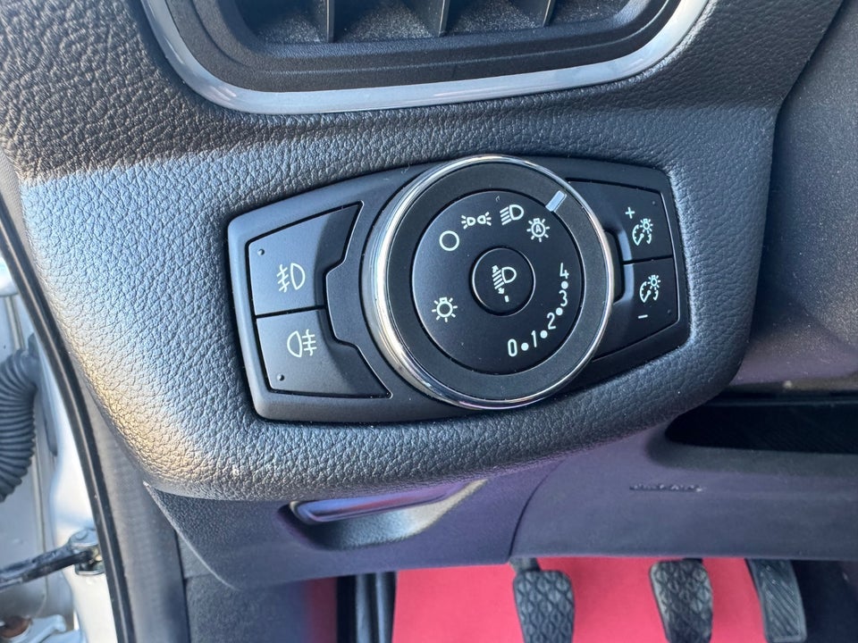 Ford B-MAX 1,0 SCTi 100 Titanium 5d