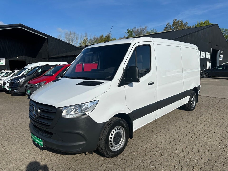 Mercedes Sprinter 215 2,0 CDi A2 Kassevogn aut. FWD
