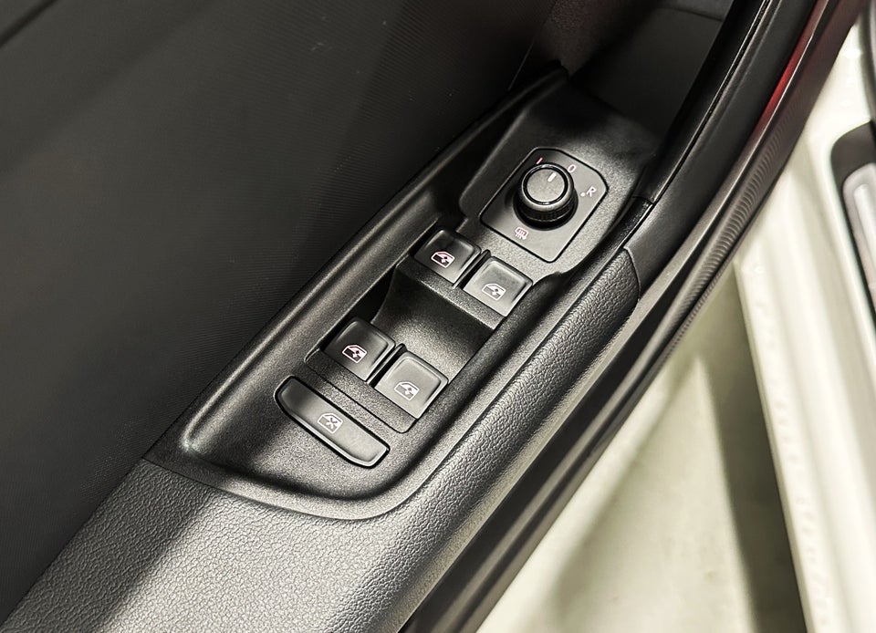 Audi A1 30 TFSi Advanced Sportback S-tr. 5d