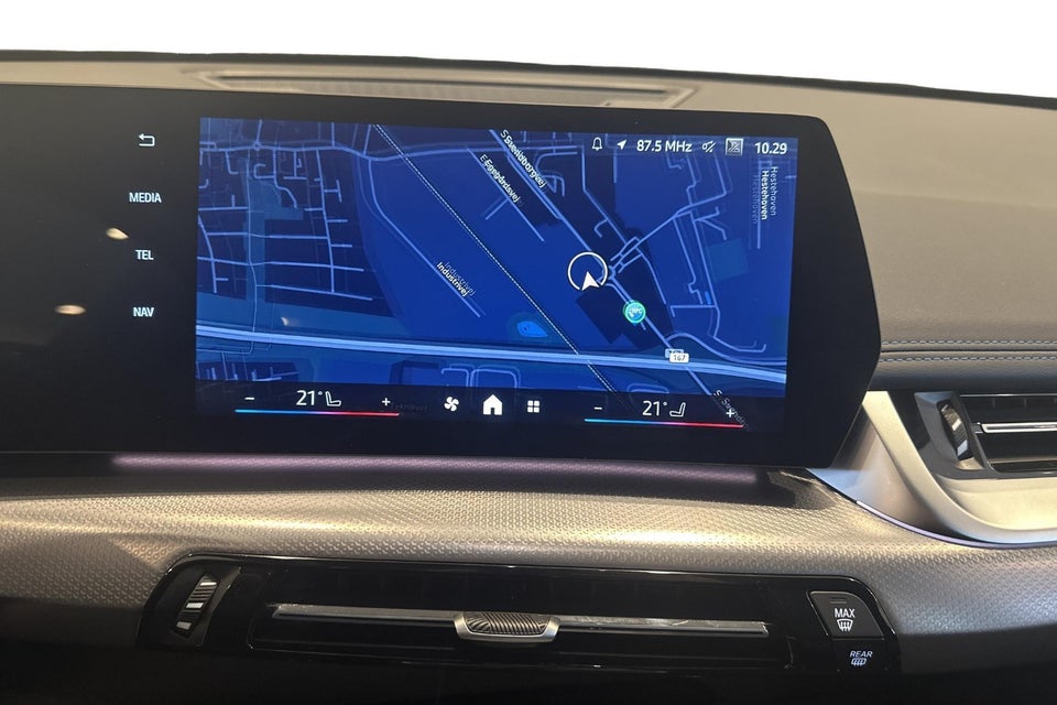 BMW iX1 eDrive20 M-Sport 5d